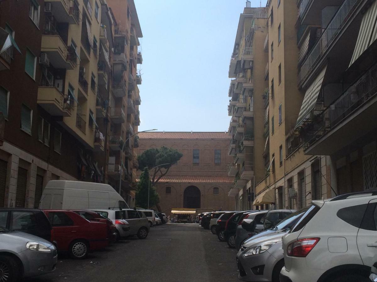 Camilla Pigneto Apartment